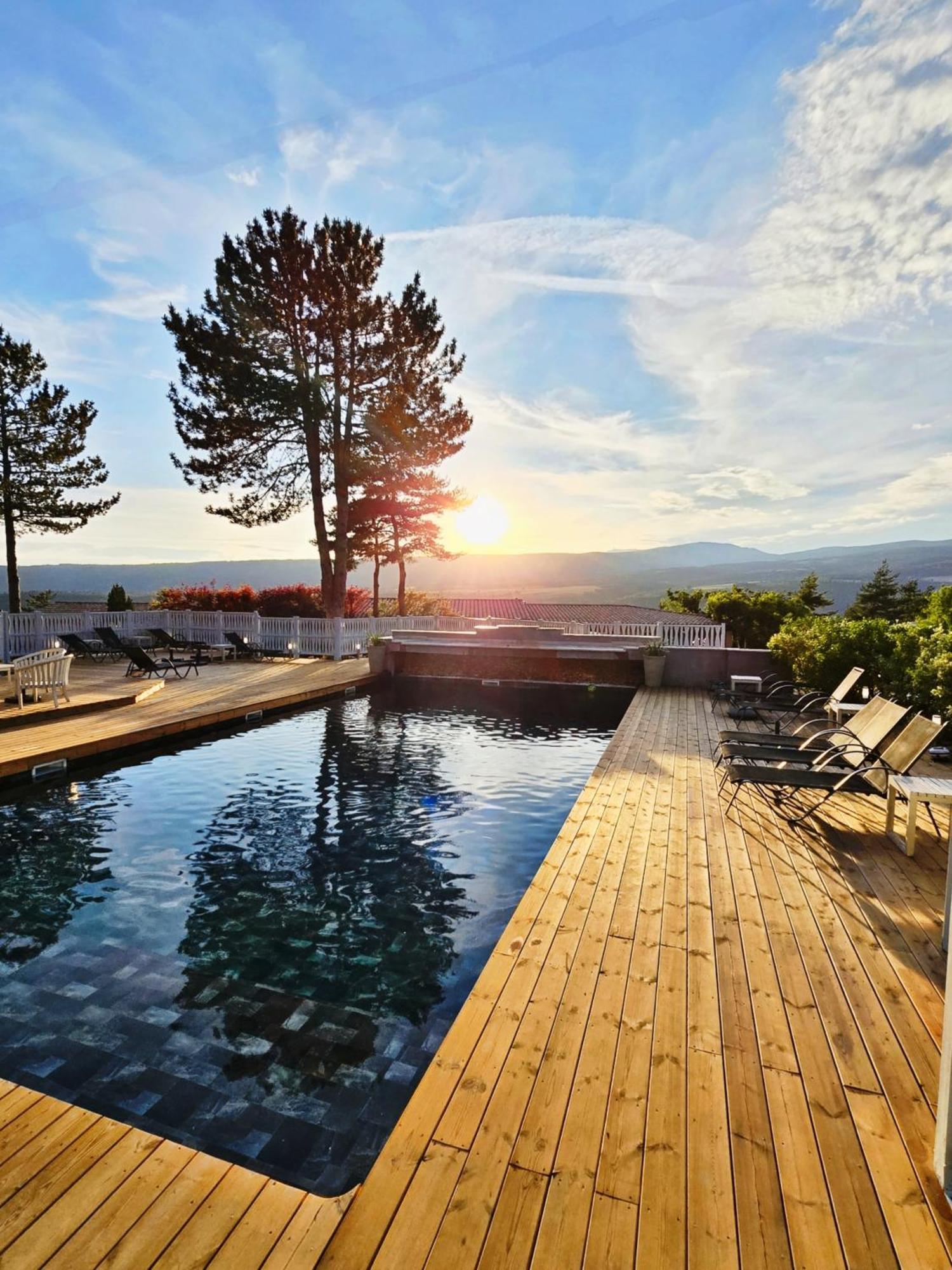 Domaine Du Val De Hotel