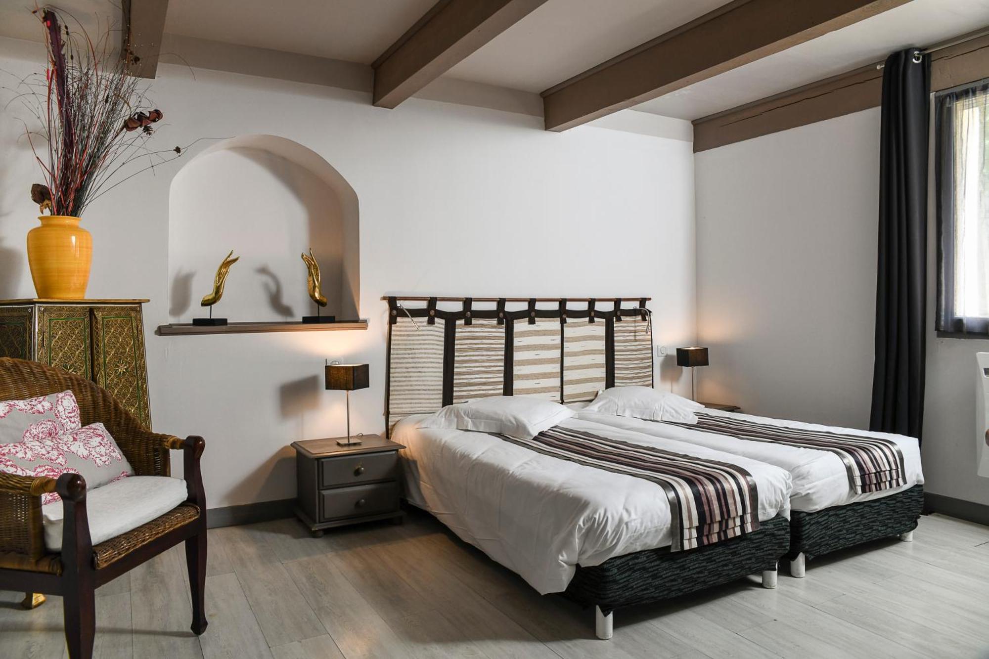 Domaine Du Val De Hotel